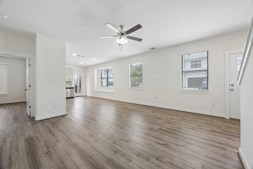 356 Fieldwood Drive Buda TX 78610
