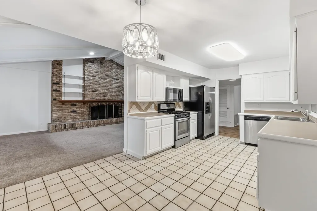 5907 Thames Drive Austin TX 78723