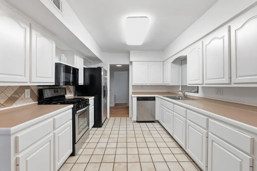 5907 Thames Drive Austin TX 78723