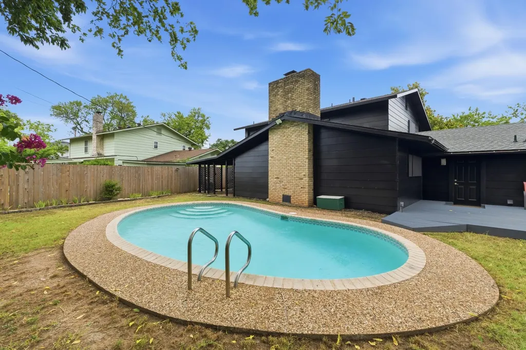 5907 Thames Drive Austin TX 78723