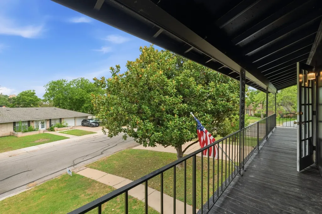 5907 Thames Drive Austin TX 78723