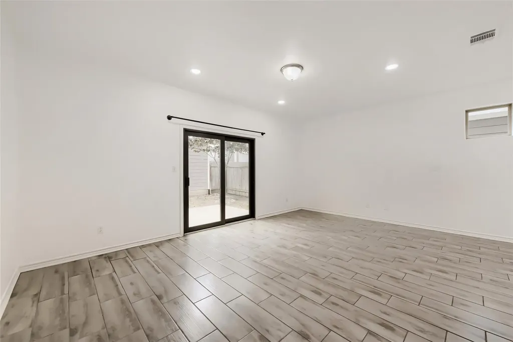 1728 Artesian Springs Crossing Leander TX 78641