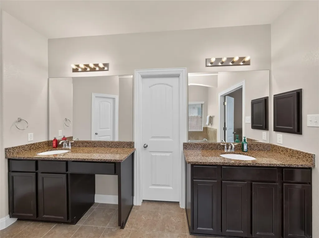 624 Clear Springs Hollow Buda TX 78610