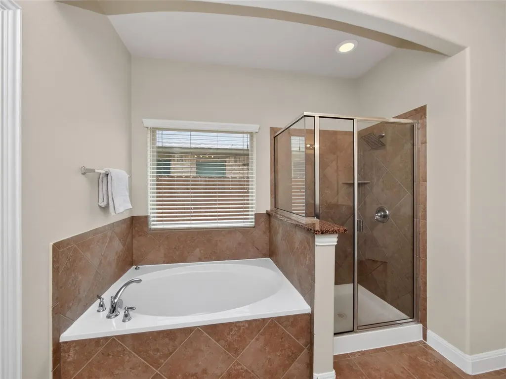 624 Clear Springs Hollow Buda TX 78610