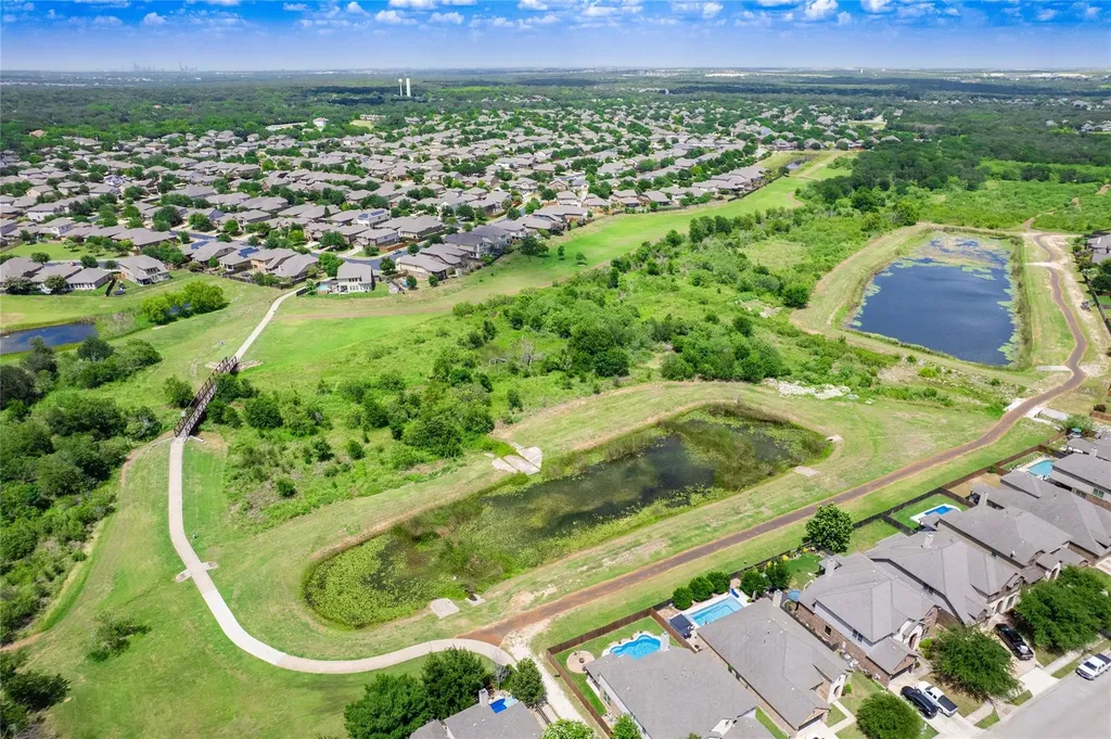 624 Clear Springs Hollow Buda TX 78610