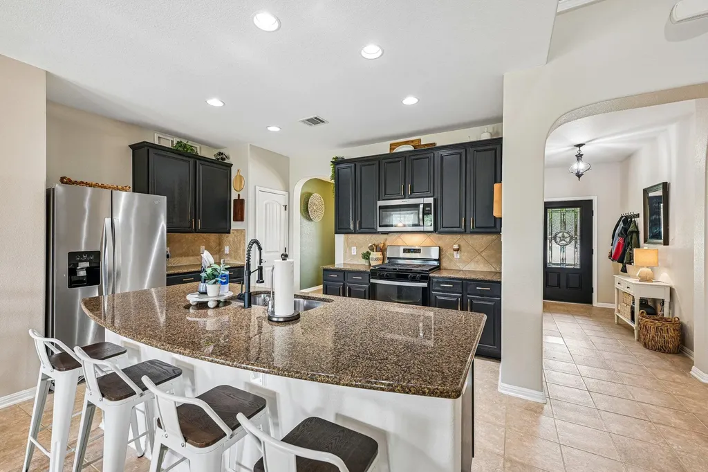 197 Bloomsbury Drive Kyle TX 78640