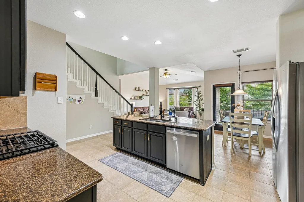 197 Bloomsbury Drive Kyle TX 78640