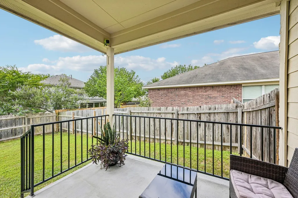 197 Bloomsbury Drive Kyle TX 78640