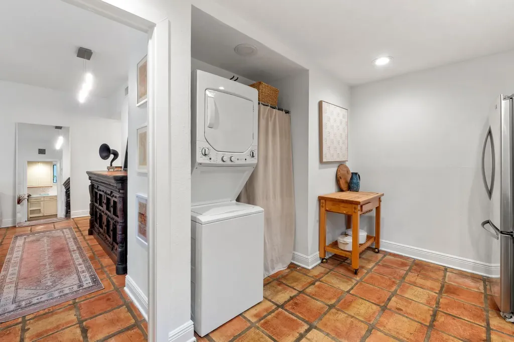 606 W Lynn Street Austin TX 78703