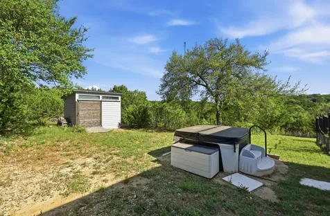 4608 Vista Estates Court Spicewood TX 78669