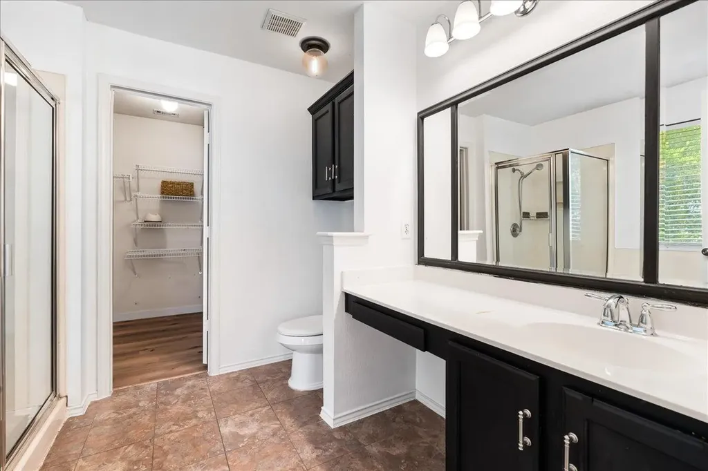 1704 Mcdowell Bend Leander TX 78641