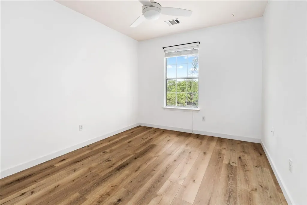 1704 Mcdowell Bend Leander TX 78641
