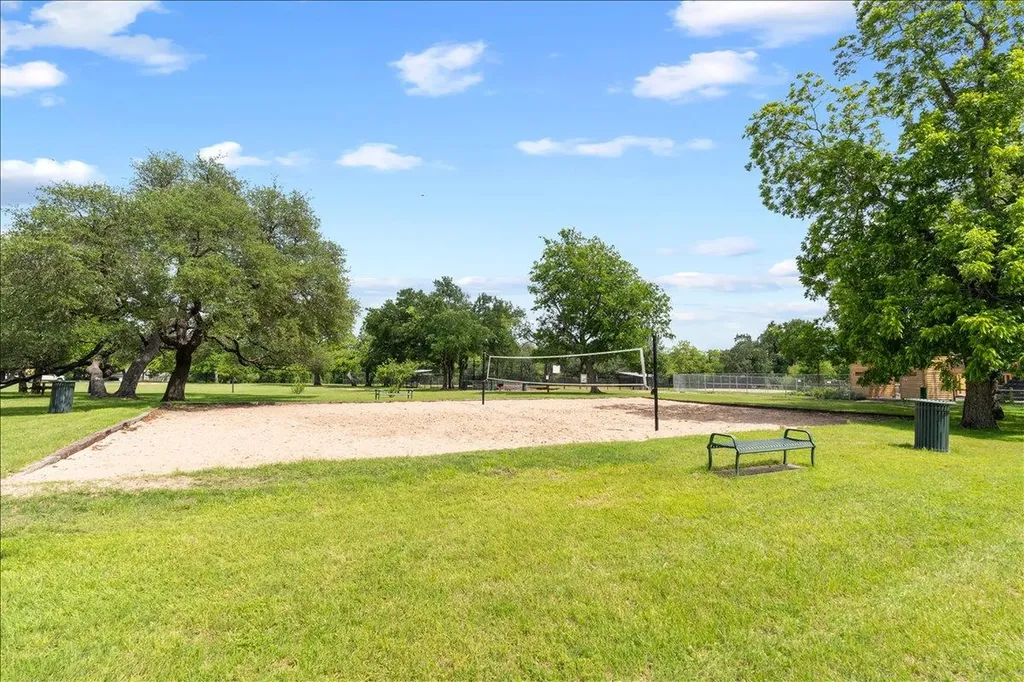 1704 Mcdowell Bend Leander TX 78641