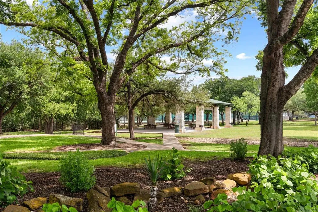 1704 Mcdowell Bend Leander TX 78641