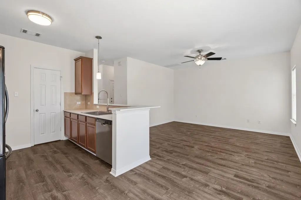 1900 Little Elm Trail Cedar Park TX 78613