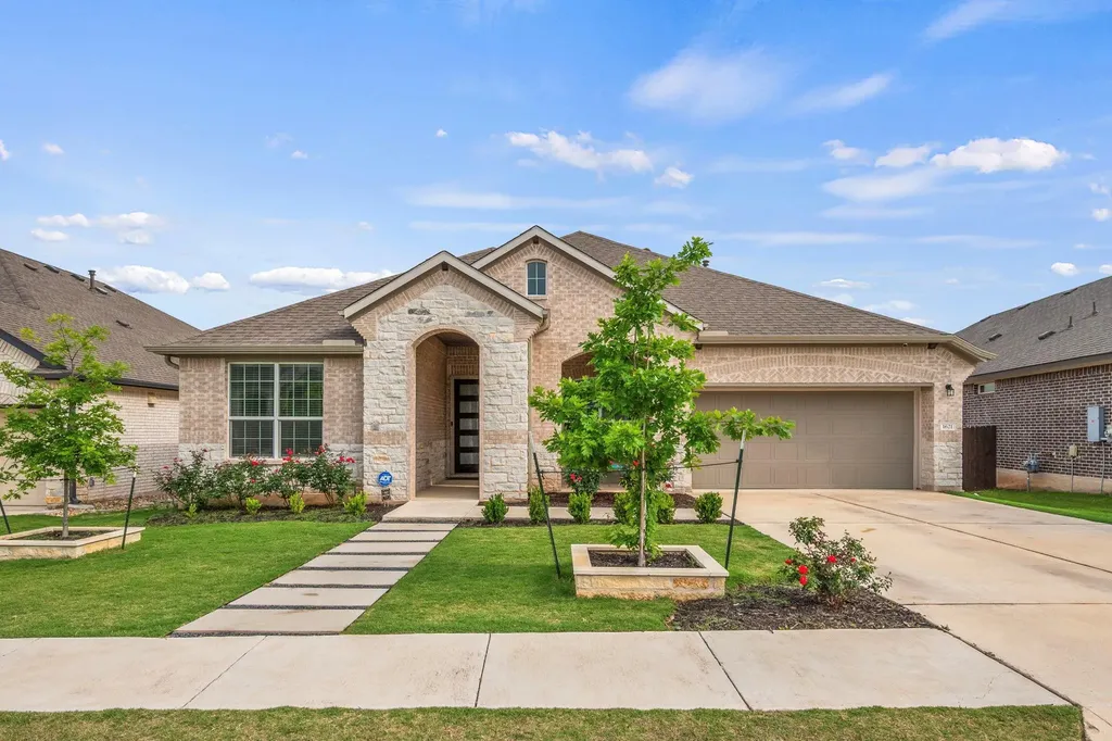 1621 Weavers Bend Georgetown TX 78628