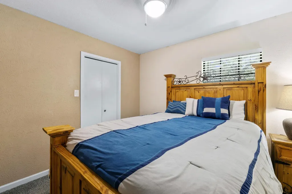 3704 Austin Cove Lago Vista TX 78645