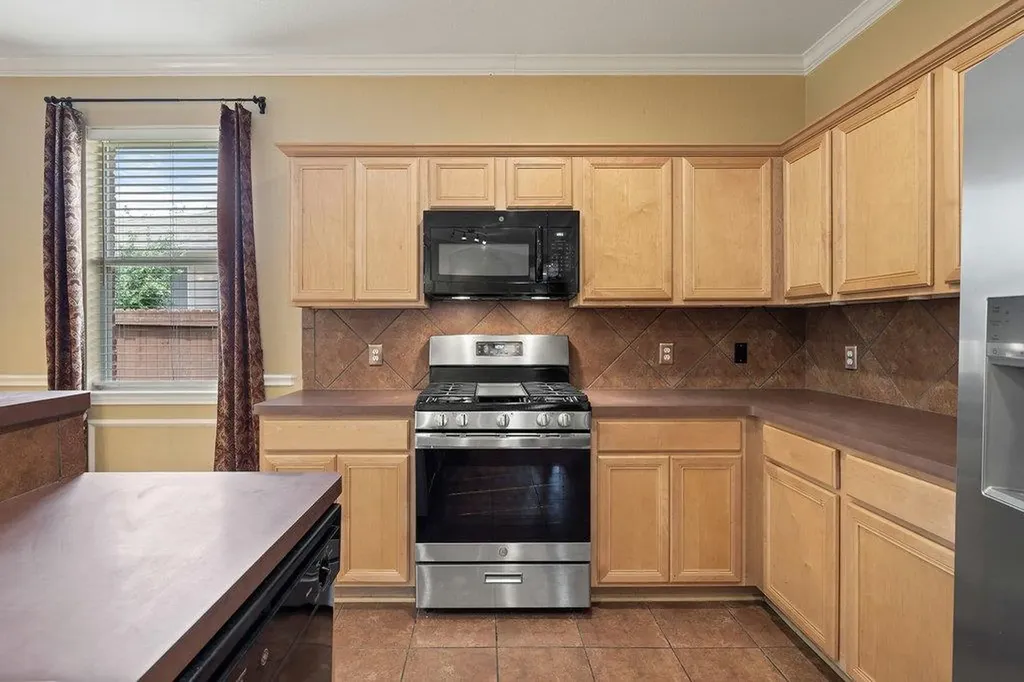 347 Spring Drive Kyle TX 78640