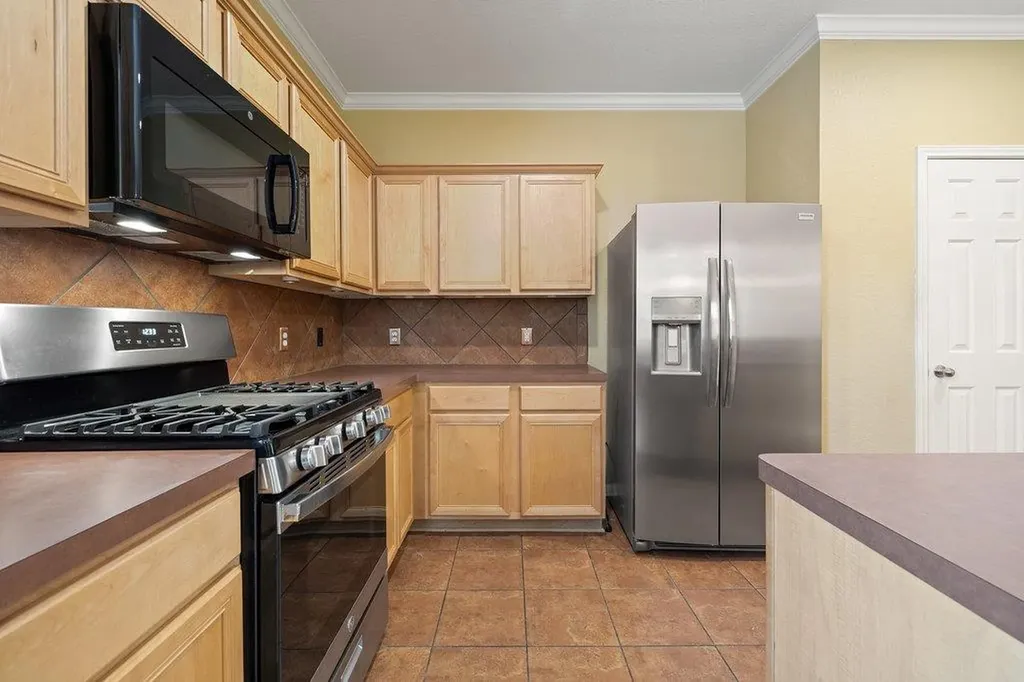 347 Spring Drive Kyle TX 78640