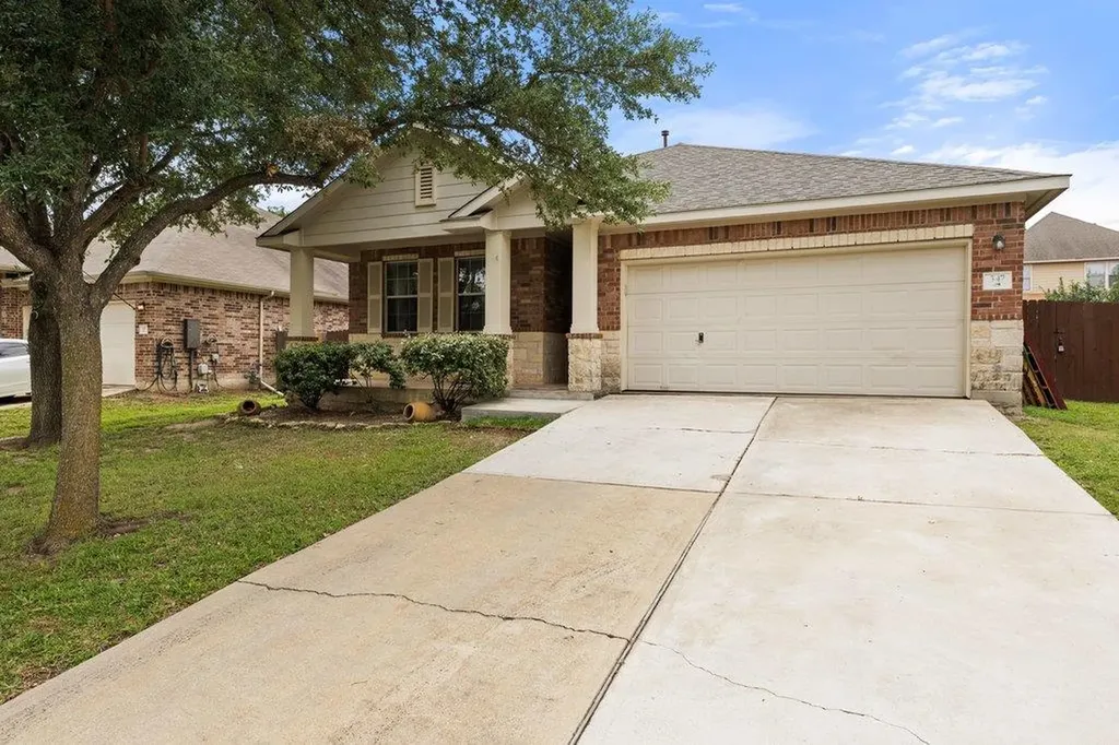 347 Spring Drive Kyle TX 78640