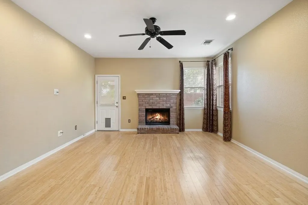 347 Spring Drive Kyle TX 78640