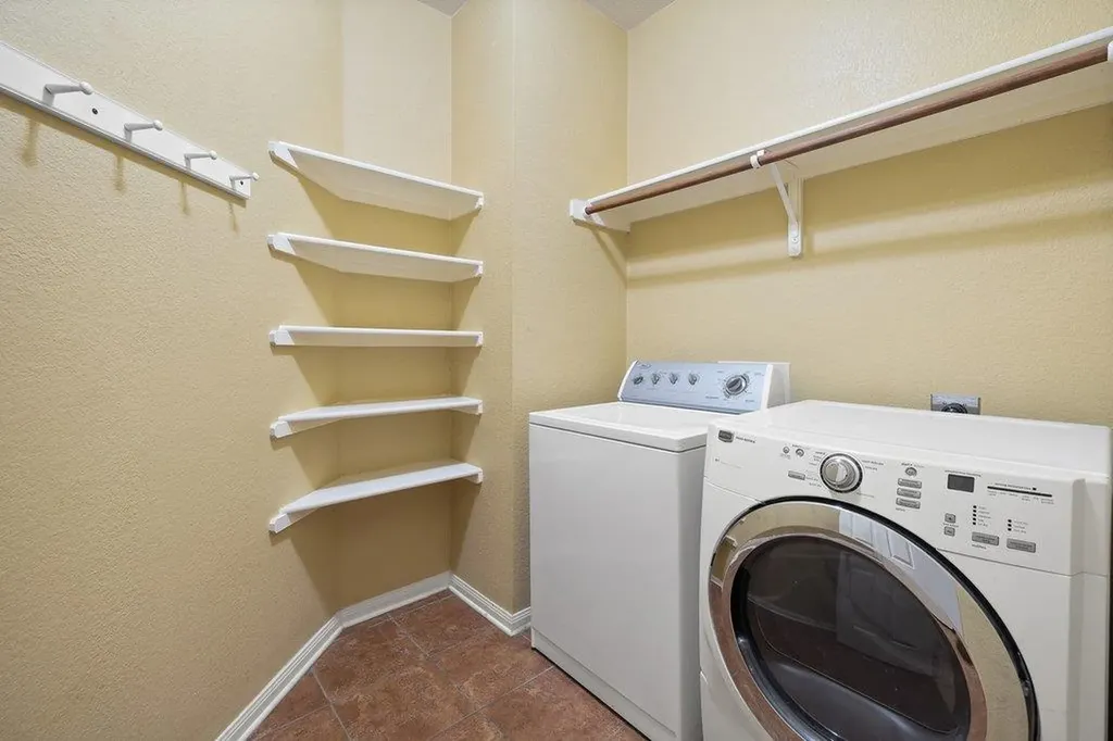 347 Spring Drive Kyle TX 78640