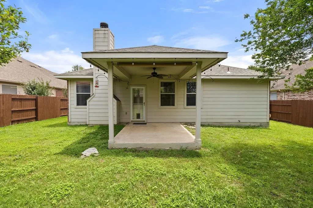 347 Spring Drive Kyle TX 78640