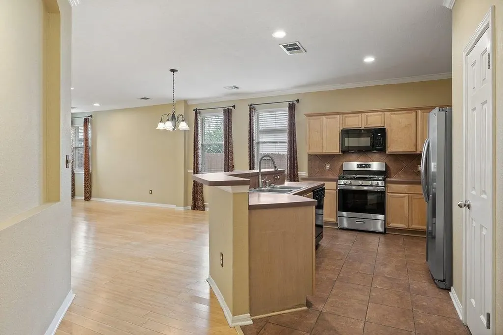 347 Spring Drive Kyle TX 78640