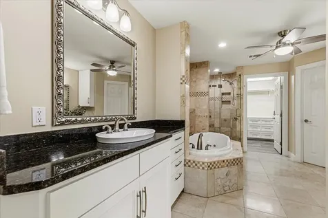 25207 Lake View Drive Spicewood TX 78669