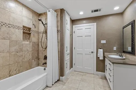 25207 Lake View Drive Spicewood TX 78669