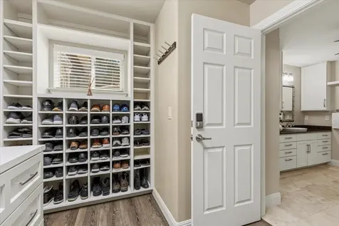 25207 Lake View Drive Spicewood TX 78669