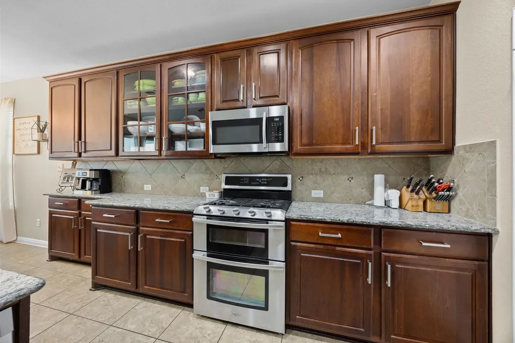 109 Glacier Cove Round Rock TX 78664