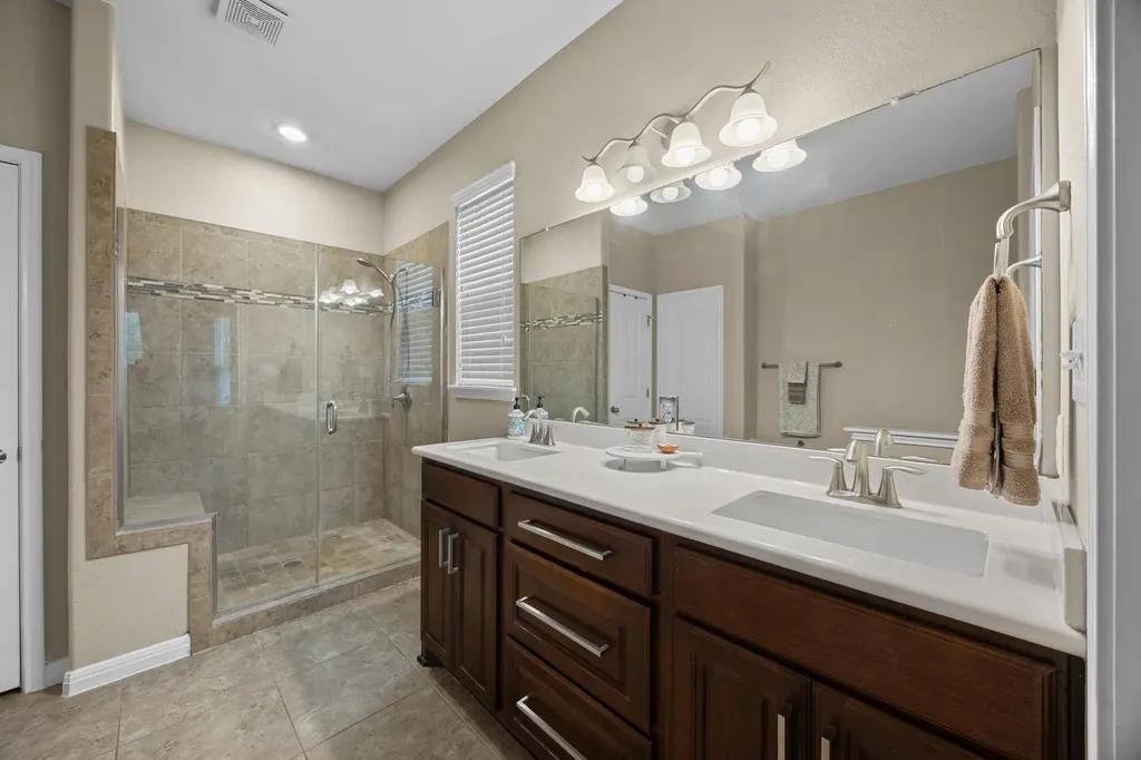 109 Glacier Cove Round Rock TX 78664