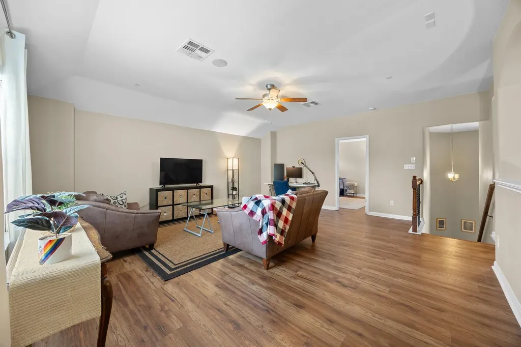109 Glacier Cove Round Rock TX 78664