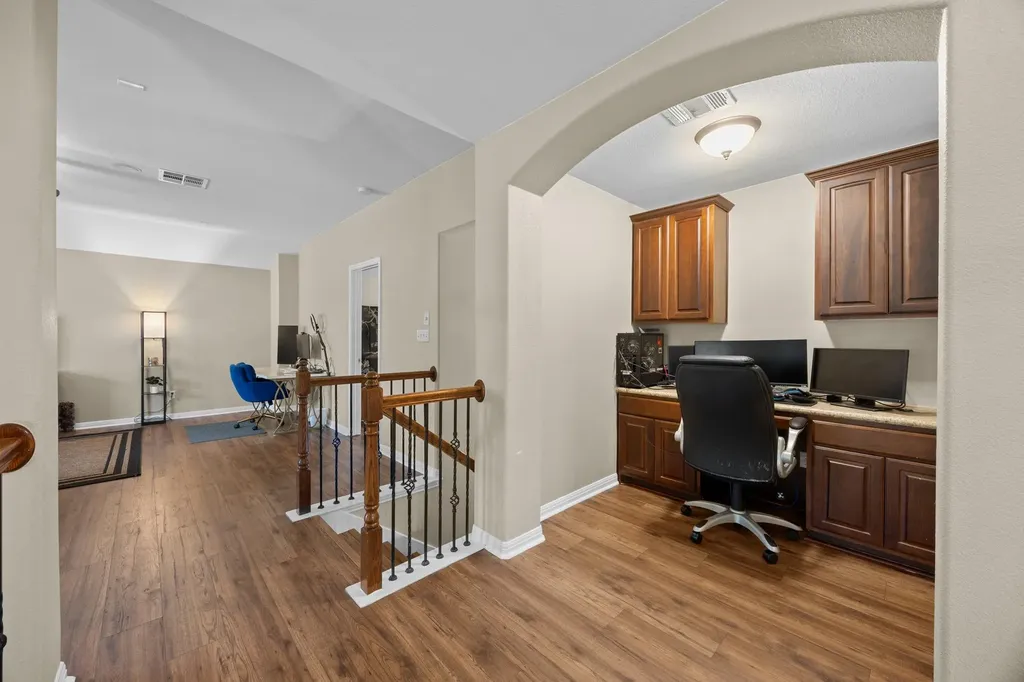 109 Glacier Cove Round Rock TX 78664