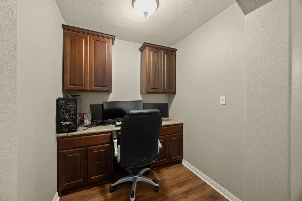109 Glacier Cove Round Rock TX 78664