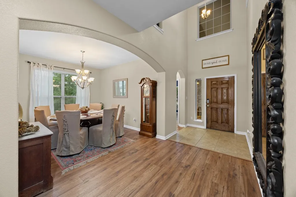 109 Glacier Cove Round Rock TX 78664