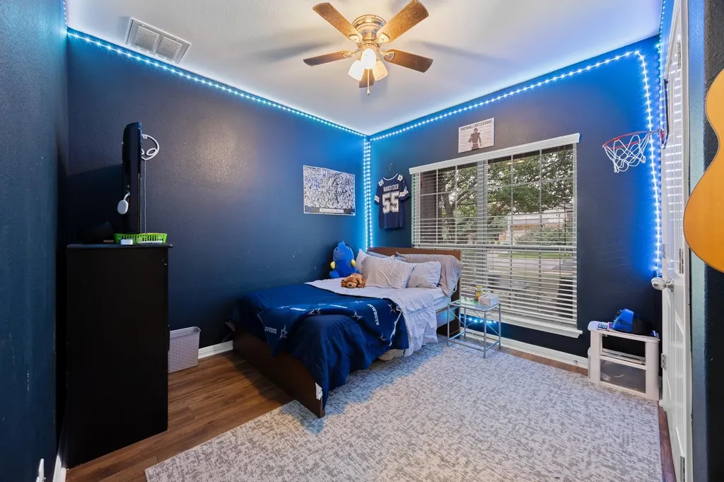 109 Glacier Cove Round Rock TX 78664