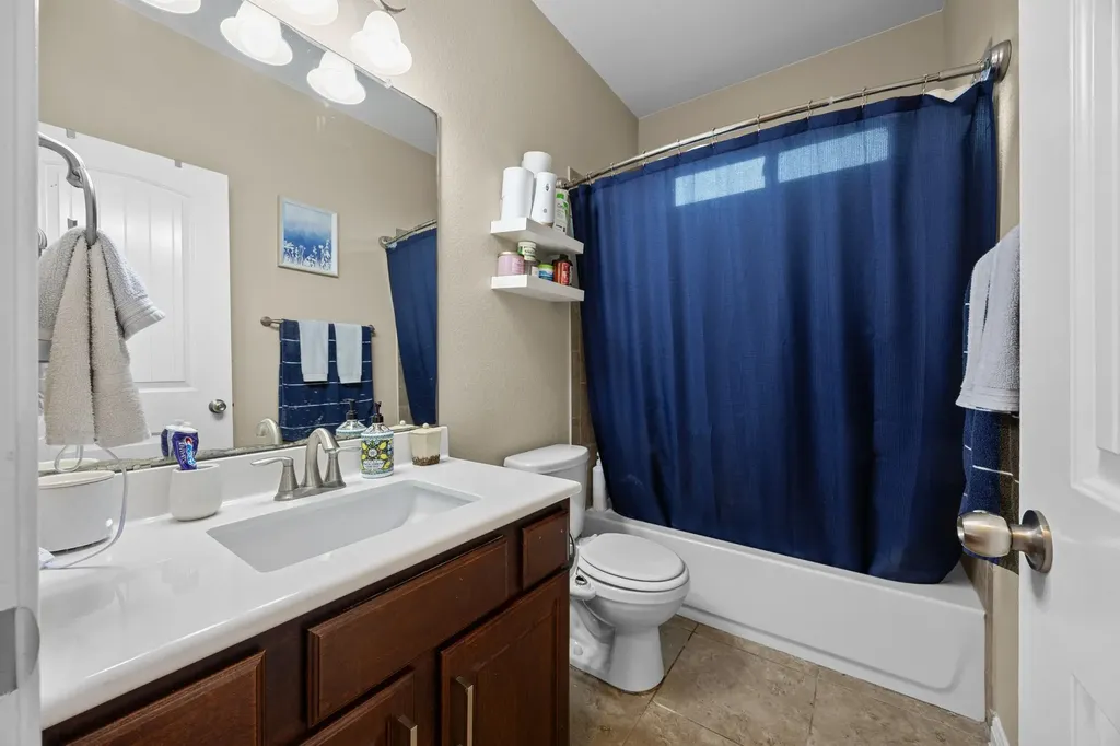 109 Glacier Cove Round Rock TX 78664
