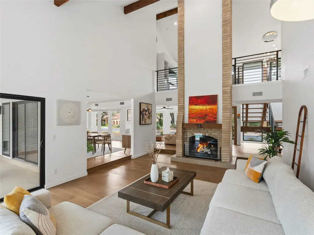 4502 Mountain Path Drive Austin TX 78759