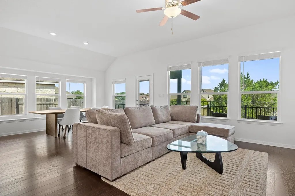 157 Venti Cove Georgetown TX 78628