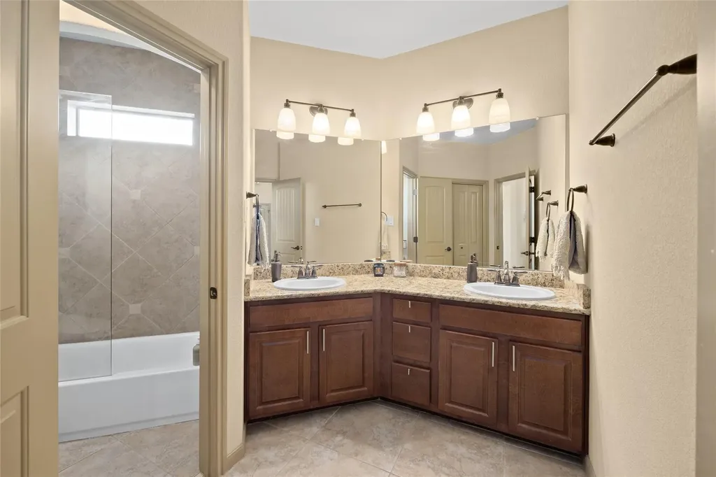 1690 Hickory Creek Road Marble Falls TX 78654