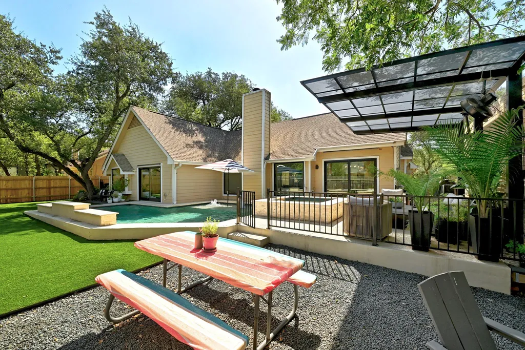 11510 Autumn Ridge Drive Austin TX 78759