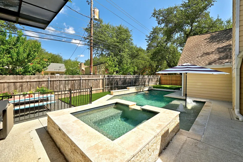 11510 Autumn Ridge Drive Austin TX 78759