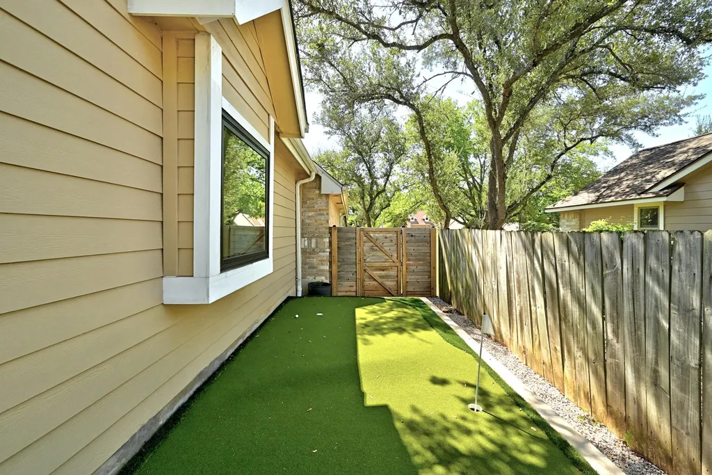 11510 Autumn Ridge Drive Austin TX 78759