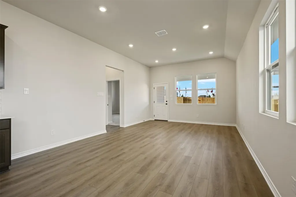 157 Clover Bend Liberty Hill TX 78642