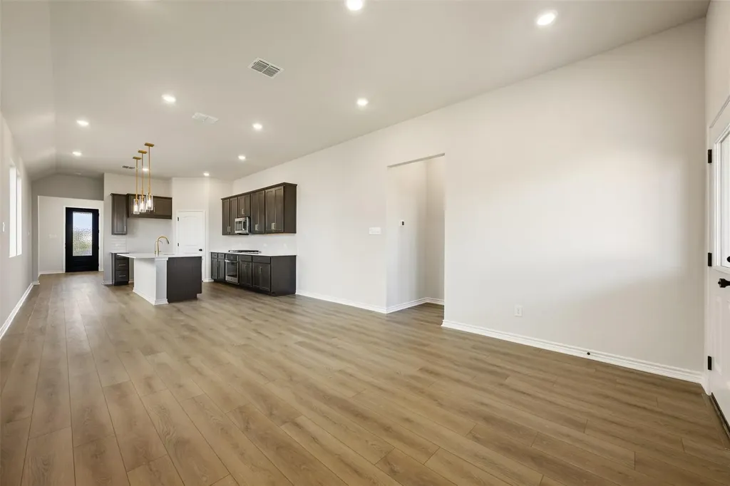 157 Clover Bend Liberty Hill TX 78642
