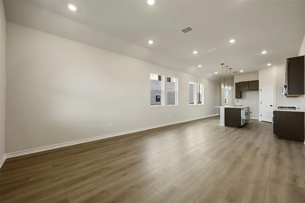 157 Clover Bend Liberty Hill TX 78642