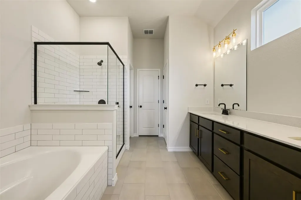 157 Clover Bend Liberty Hill TX 78642