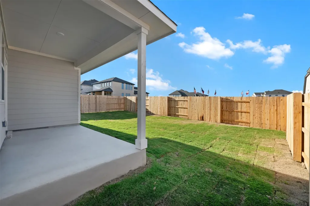 157 Clover Bend Liberty Hill TX 78642